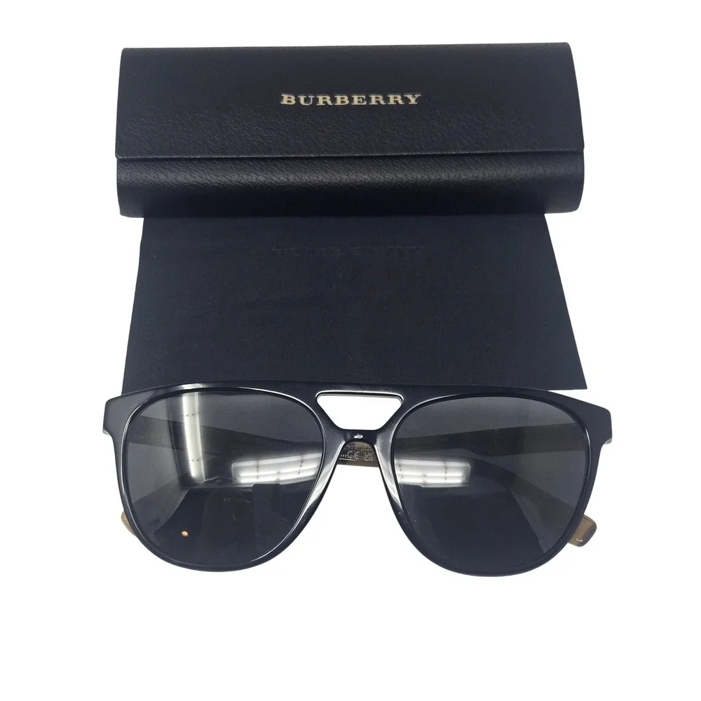 Burberry B 4302 3001/87 Black Check Temple Navigator Sunglasses Italy 56-18-145